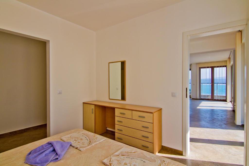 Panorama Bay Apartment Sozopol Bagian luar foto